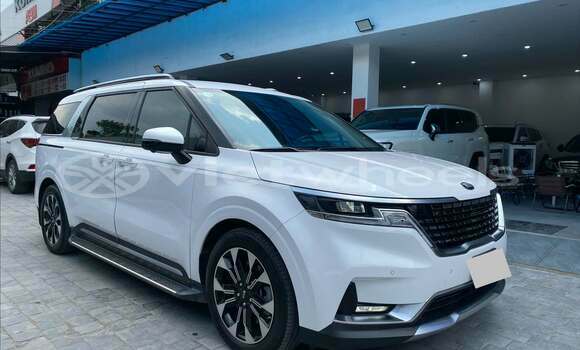 Buy Used KIA Carnival Car Buy Used KIA Carnival Car