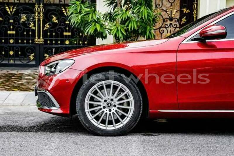 Big with watermark mercedes benz e class hanoi an giang 49629