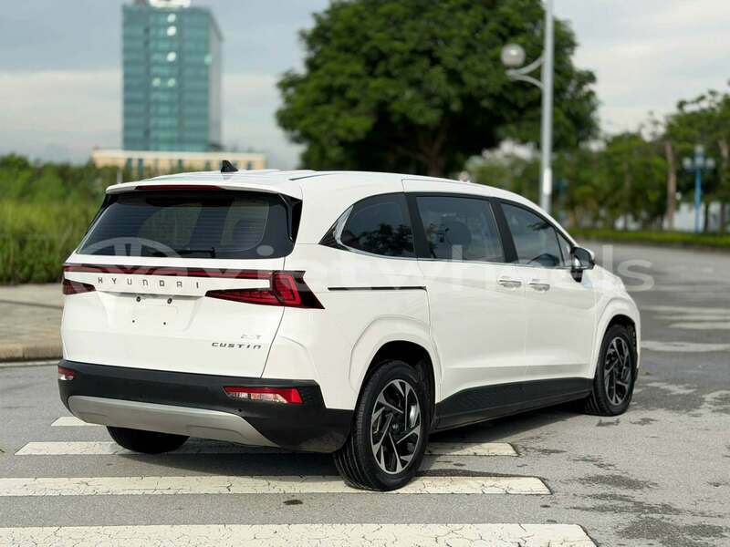 Big with watermark hyundai custin ca mau ca mau 49654