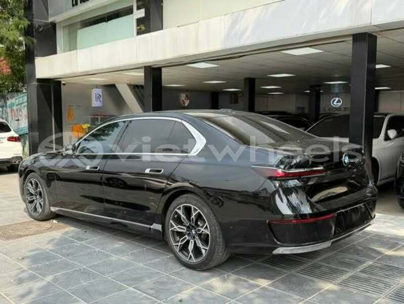 Big with watermark bmw 7 series hanoi an giang 49671