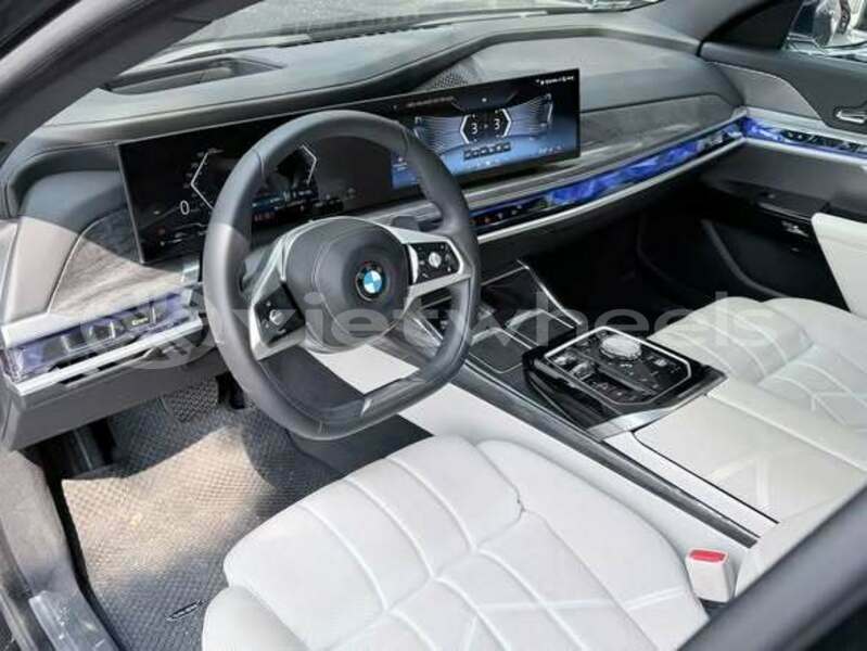 Big with watermark bmw 7 series hanoi an giang 49671