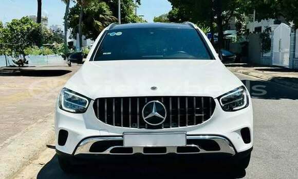 Mua Đã sử dụng Mercedes-Benz GLC 200 Xe ô tô Mua Đã sử dụng Mercedes-Benz GLC 200 Xe ô tô