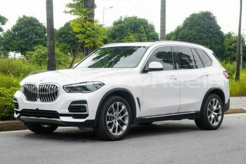 Big with watermark bmw x5 hanoi an giang 49684