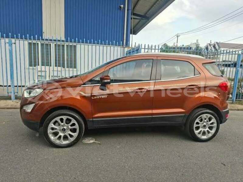 Big with watermark toyota esquire hanoi an giang 49686