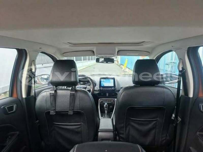 Big with watermark toyota esquire hanoi an giang 49686
