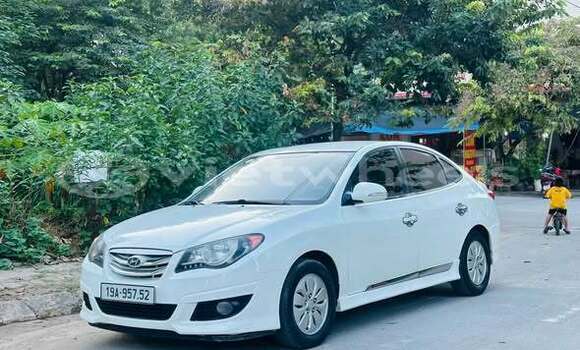 Mua Đã sử dụng Hyundai AVANTE Xe ô tô Mua Đã sử dụng Hyundai AVANTE Xe ô tô