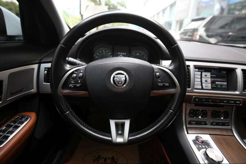 Big jaguar xf an giang huyen an phu 219