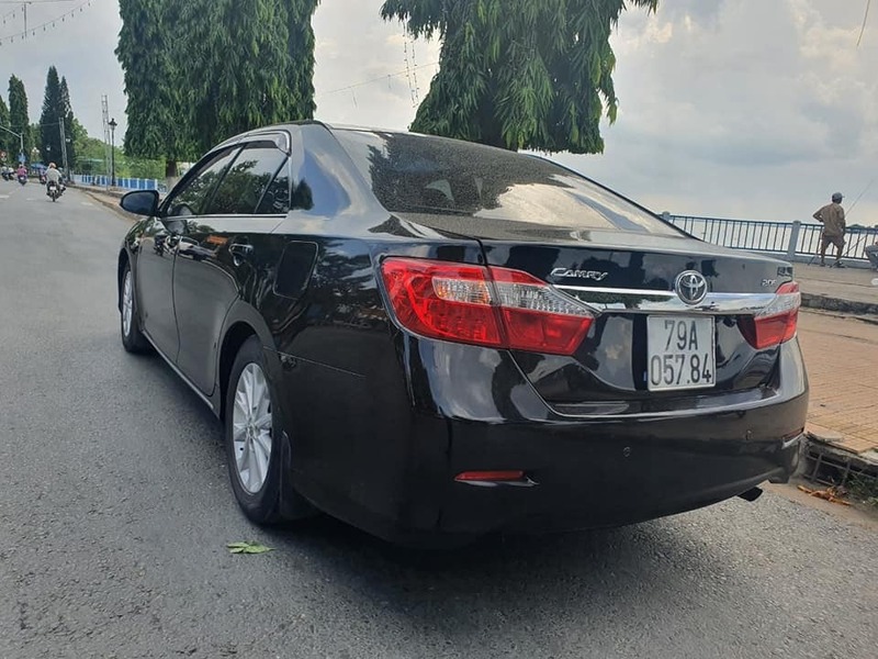 Big toyota camry an giang huyen an phu 237