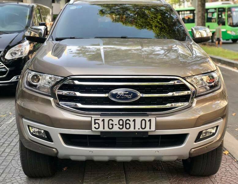 Big ford ford everest an giang huyen an phu 549