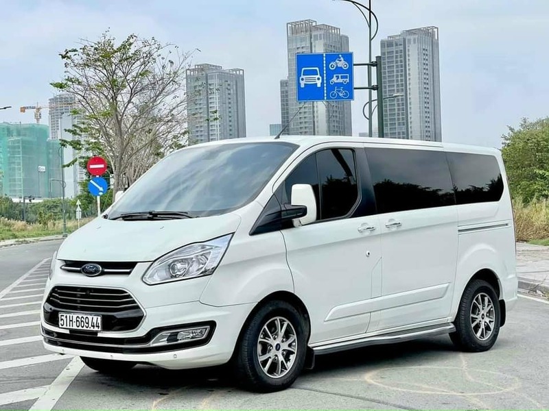 Big ford tourneo an giang huyen an phu 556