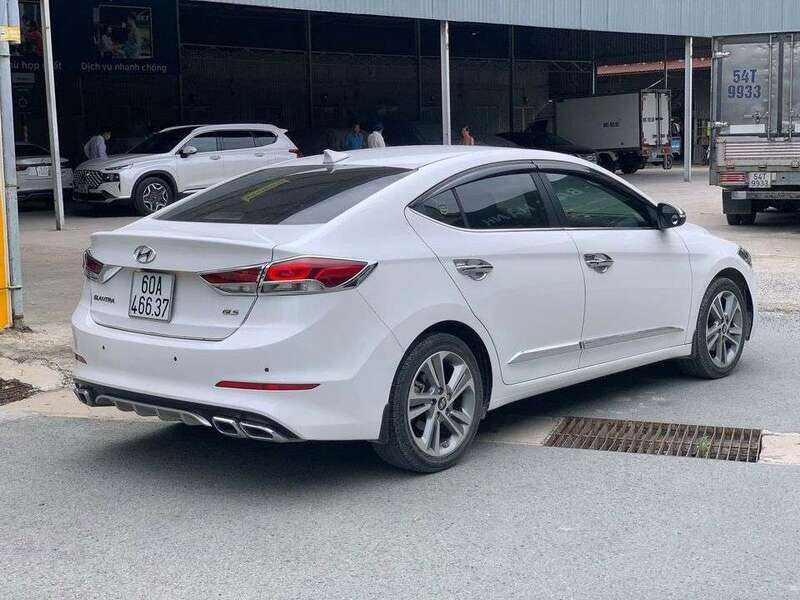 Big hyundai elantra an giang huyen an phu 567