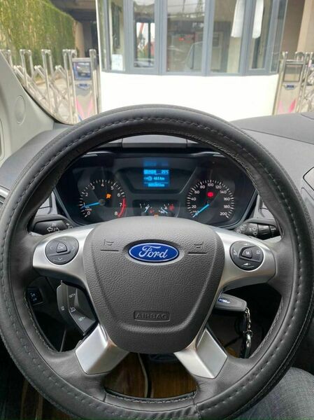 Big ford tourneo an giang huyen an phu 770