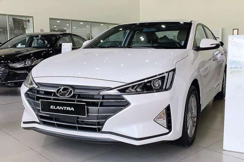 Big hyundai elantra an giang huyen an phu 1103