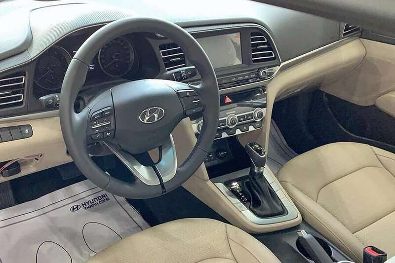 Big hyundai elantra an giang huyen an phu 1103