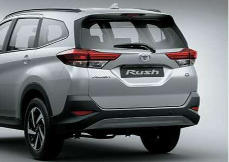 Big toyota regius an giang huyen an phu 1261