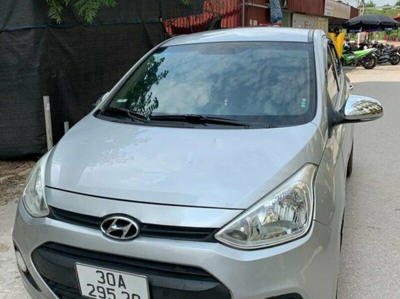 Big hyundai grand i10 an giang huyen an phu 1569