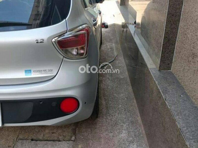 Big hyundai grand i10 an giang huyen an phu 1583