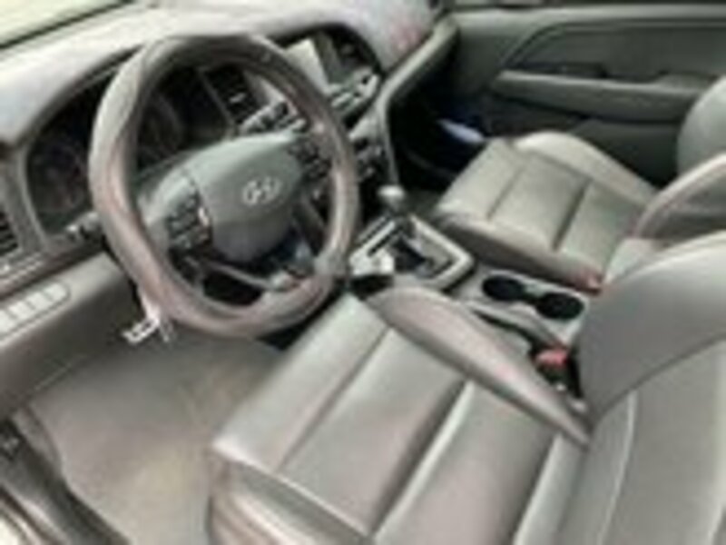 Big hyundai elantra an giang huyen an phu 1616