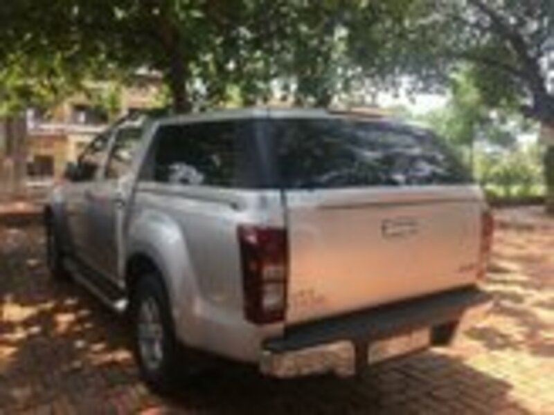 Big isuzu d max an giang huyen an phu 1625