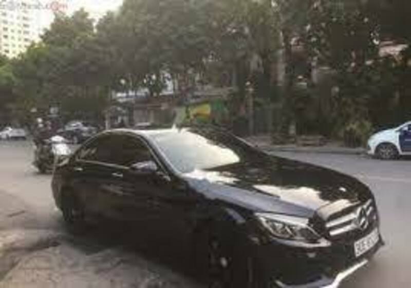 Big mercedes c300 an giang huyen an phu 1741