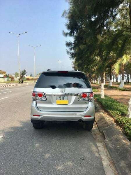 Big toyota fortuner an giang huyen an phu 2166