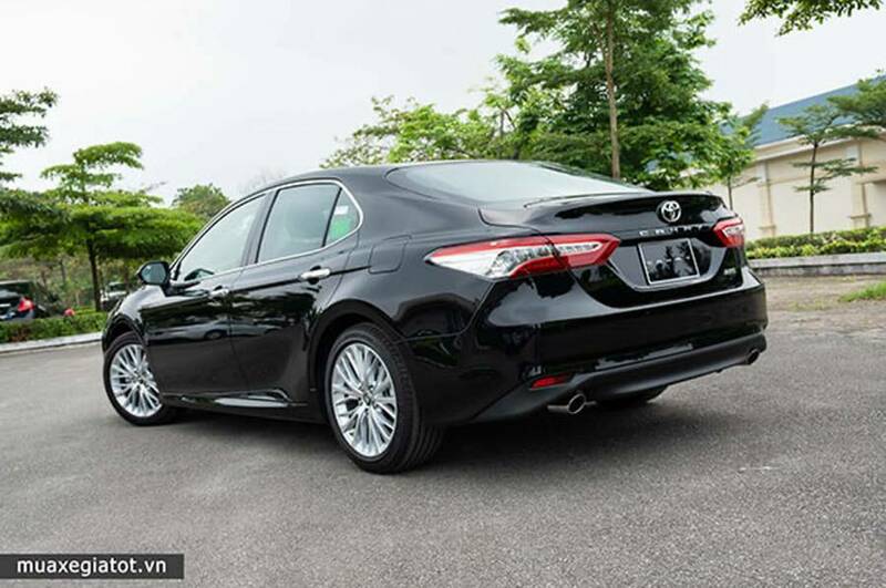 Big toyota camry an giang huyen an phu 2237