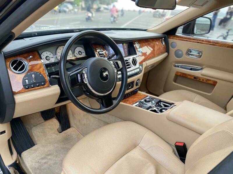 Big rolls royce ghost an giang huyen an phu 2377