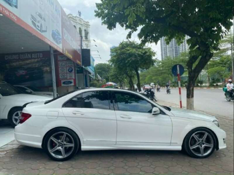 Big mercedes c300 an giang huyen an phu 2453