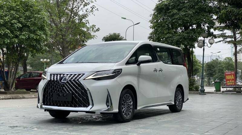 Big lexus lm300h an giang huyen an phu 2456