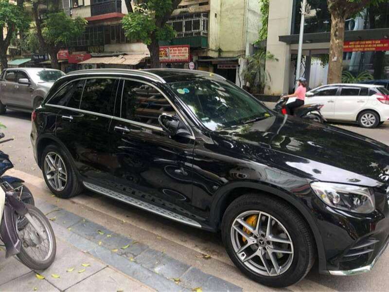 Big mercedes glc 300 4matic an giang huyen an phu 2472