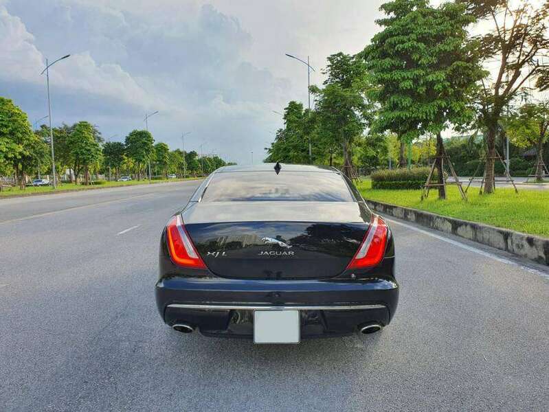 Big jaguar xj an giang huyen an phu 2478