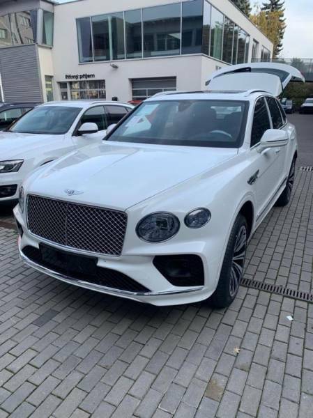 Big bentley bentayga an giang huyen an phu 2529