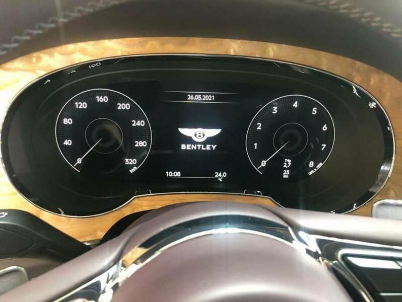 Big bentley bentayga an giang huyen an phu 2530