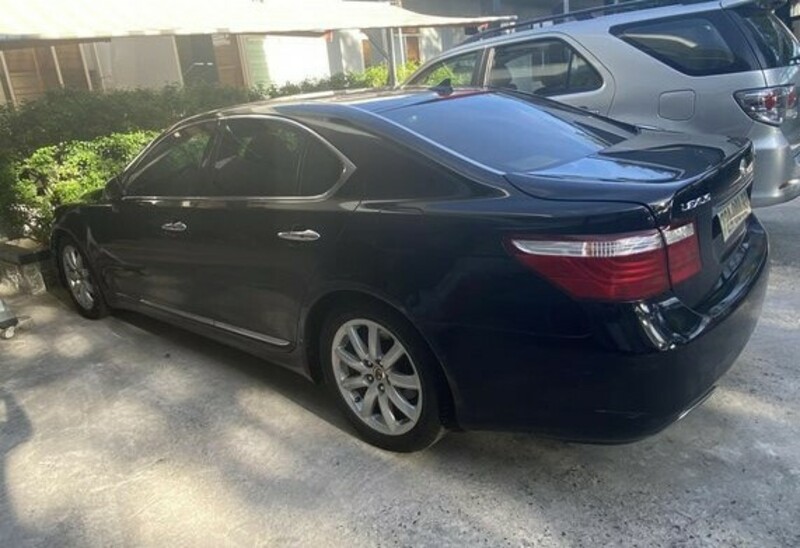 Big lexus ls460 an giang huyen an phu 2674