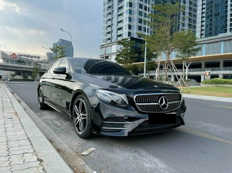 Big mercedes e300 an giang huyen an phu 2689