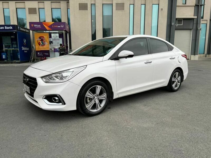 Big hyundai accent an giang huyen an phu 2703