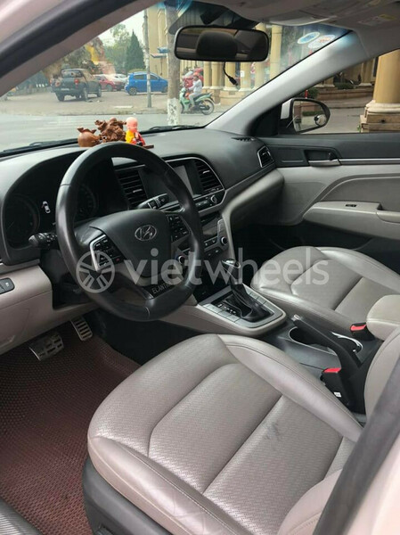 Big hyundai elantra an giang huyen an phu 2737