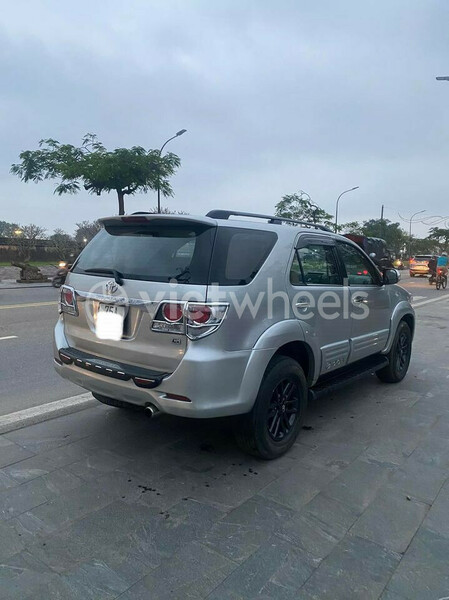 Big toyota fortuner an giang huyen an phu 3000