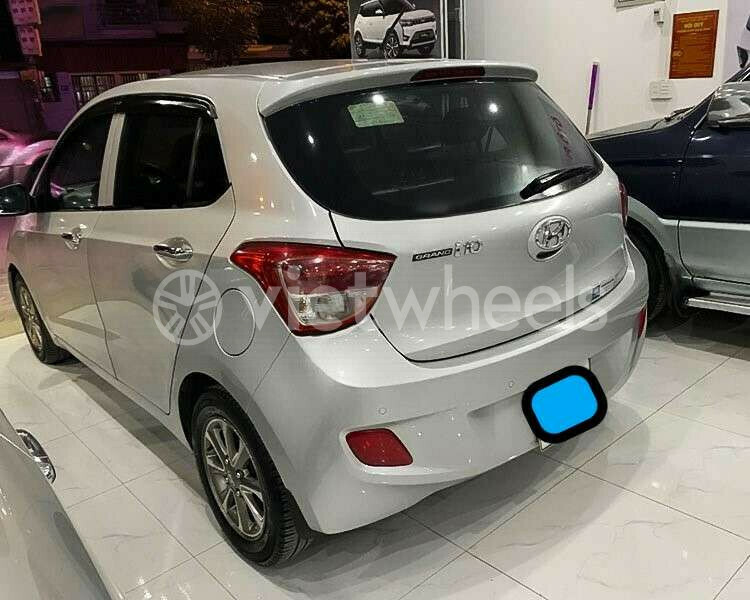 Big hyundai grand i10 an giang huyen an phu 3043