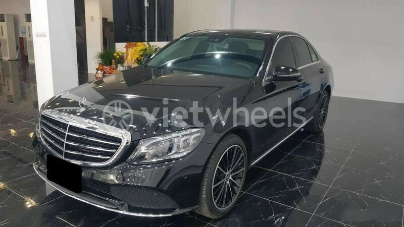 Big mercedes c200 an giang huyen an phu 3224