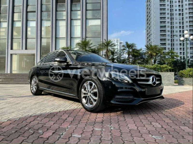 Big mercedes c200 an giang huyen an phu 3229