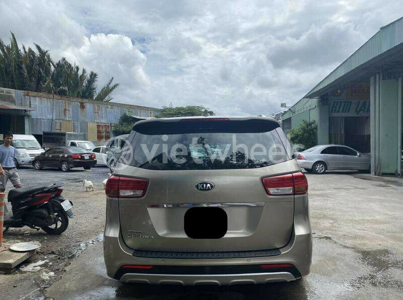 Big kia sedona an giang huyen an phu 3282