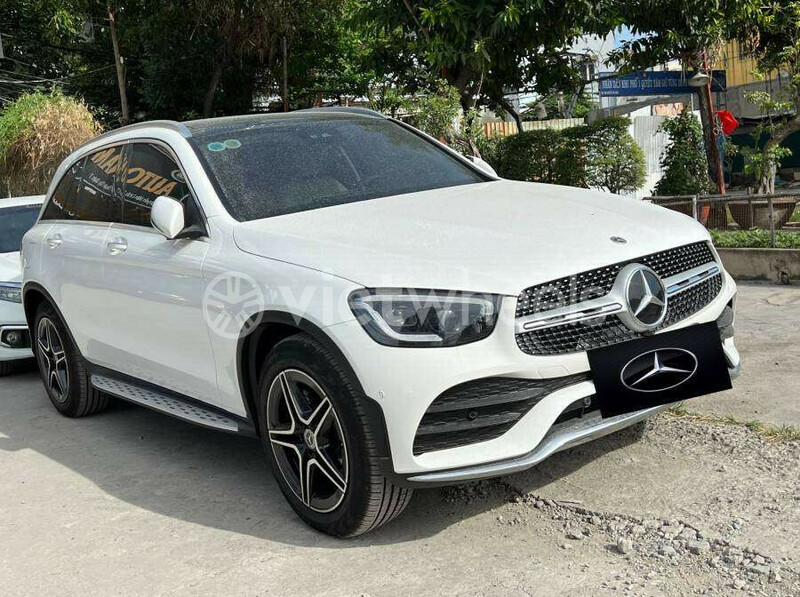 Big mercedes glc 300 4matic an giang huyen an phu 3302