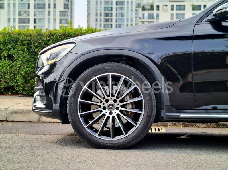 Big mercedes glc 300 4matic an giang huyen an phu 3307