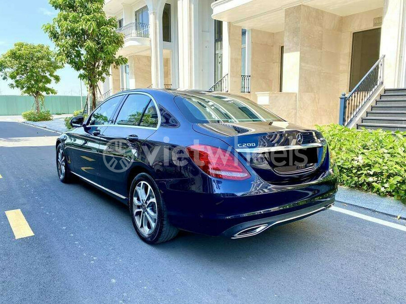 Big mercedes c200 an giang huyen an phu 3313