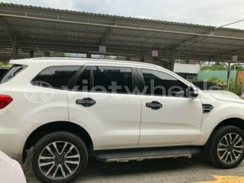 Big with watermark ford ford everest an giang huyen an phu 3649