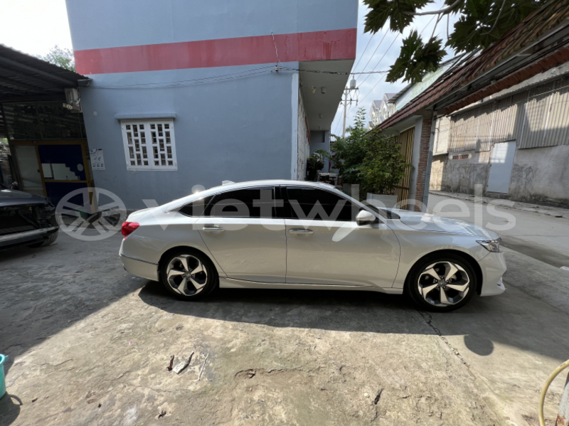 Big with watermark honda honda accord an giang huyen an phu 3969