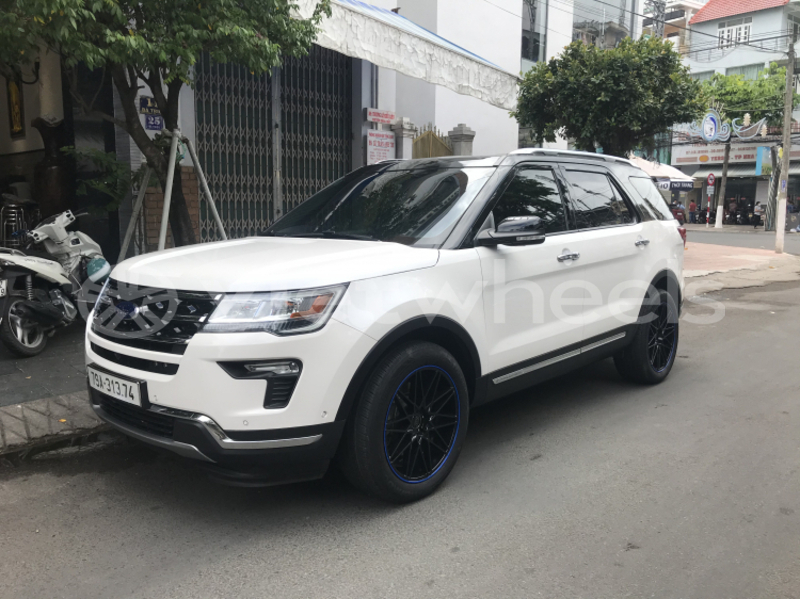 Big with watermark ford ford explorer an giang huyen an phu 4432