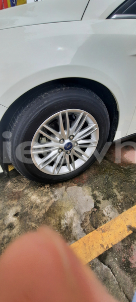 Big with watermark ford ford focus an giang huyen an phu 4596