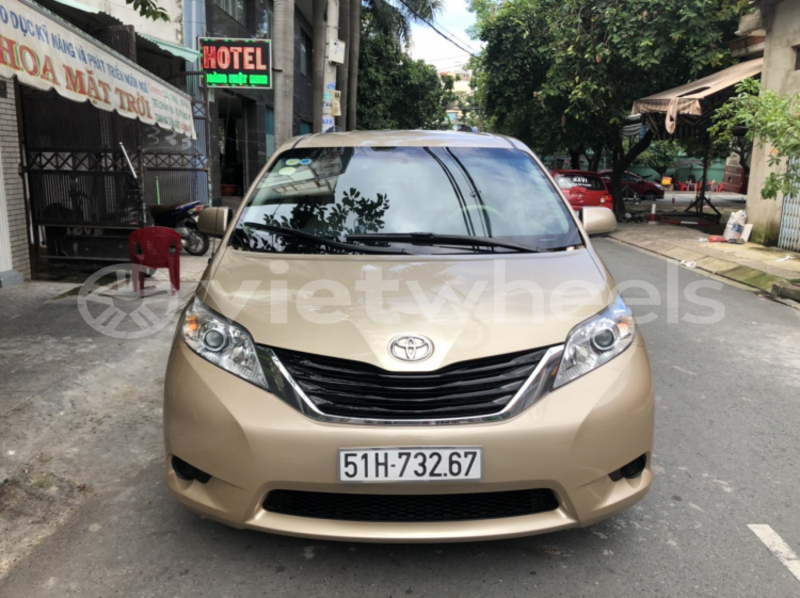 Big with watermark toyota toyota sienna an giang huyen an phu 4652